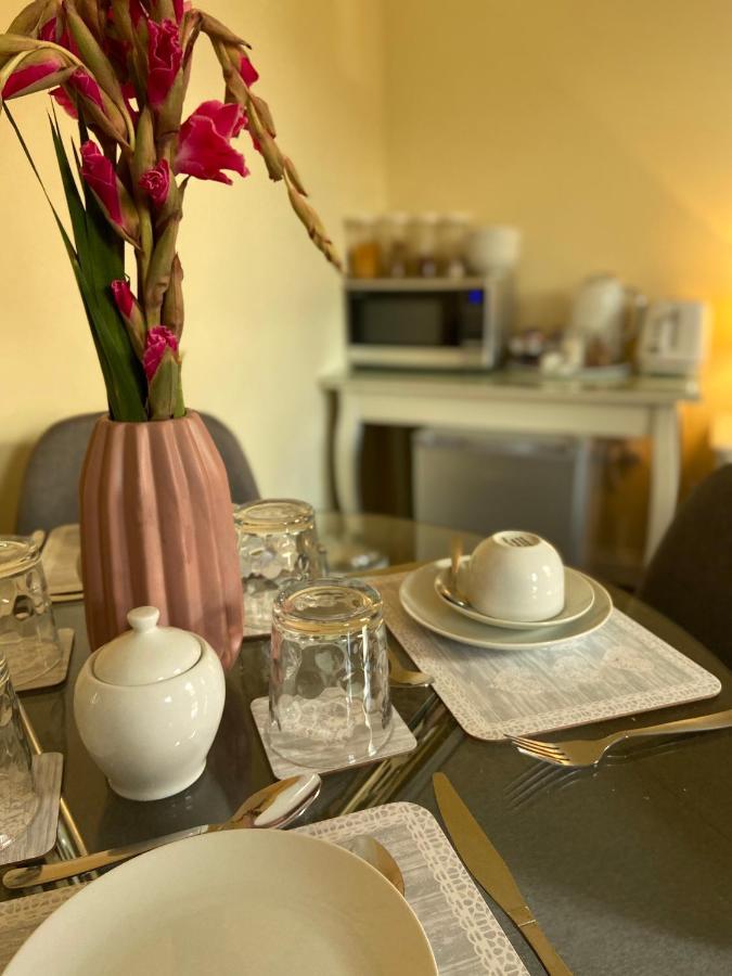 The Ashton Gate Mews Hotel Bristol Ngoại thất bức ảnh